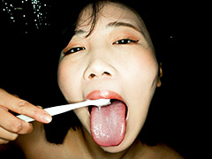 yacchiman-0089【本編フル視聴】 【個人撮影】沙つむぐの唾液掻き出しベロ顔面ツバパック